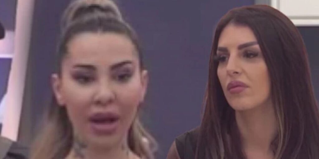 Aneli Ahmić, Ena Čolić,