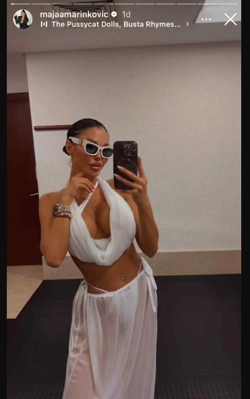 Instagram,